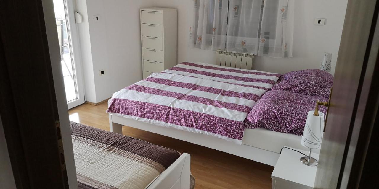 Apartma Ceh Gabrovica pri Crnem Kalu Ngoại thất bức ảnh