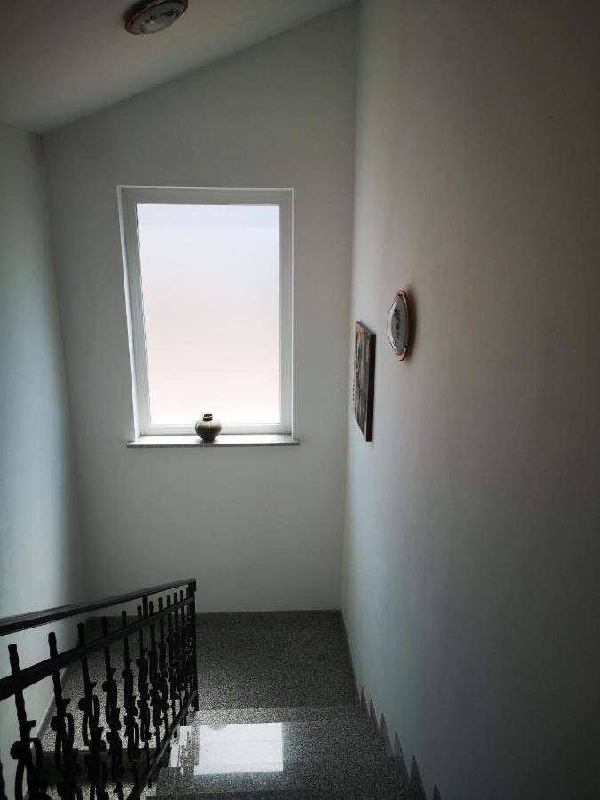 Apartma Ceh Gabrovica pri Crnem Kalu Ngoại thất bức ảnh