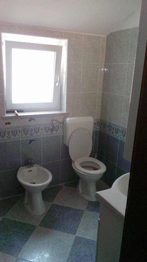 Apartma Ceh Gabrovica pri Crnem Kalu Ngoại thất bức ảnh